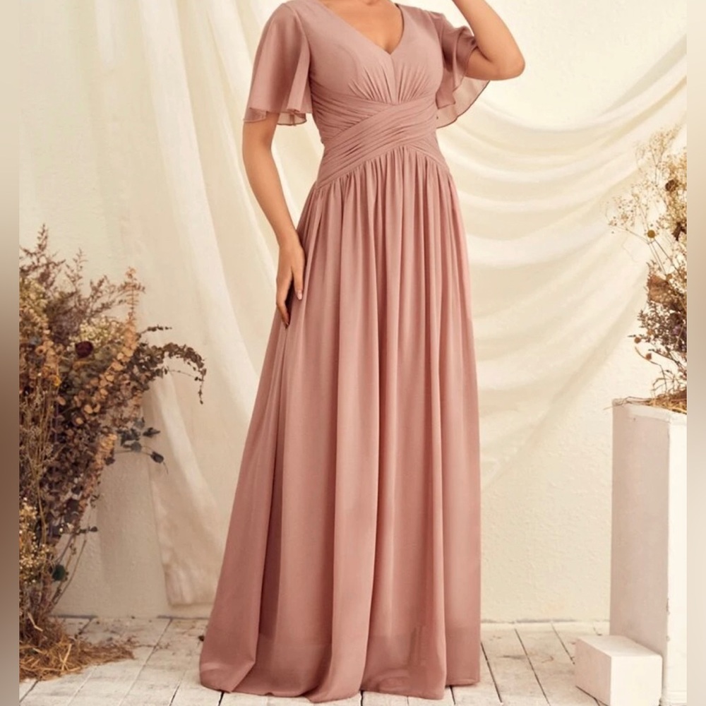 Bridesmaid/Wedding Guest Dress 💗